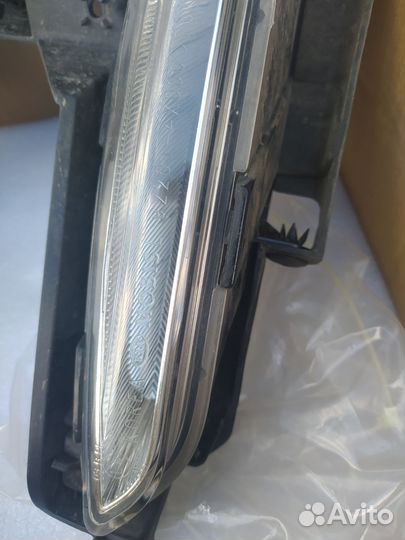 Туманки на kia rio 3 оригинал,отличное состояние