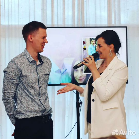 Ведущая Тамада, диджей (DJ)