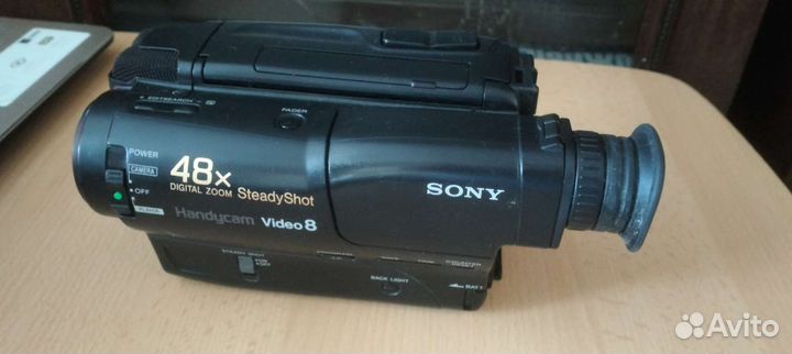 Видеокамера sony handycam video 8 ccd-tr550e