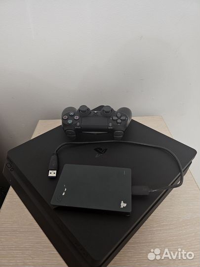 Sony PS4 slim 1tb