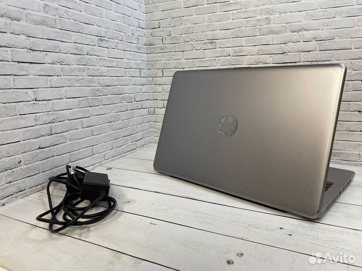 Быстрый ноутбук HP/мощнее i7/240 SSD