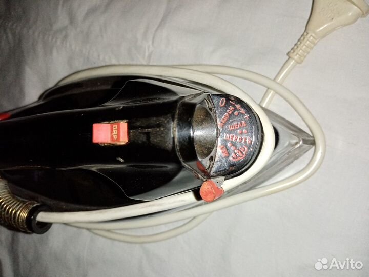 Утюг времен СССР