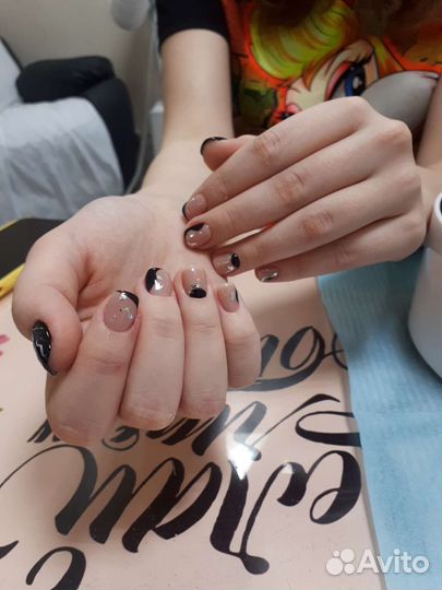 Маникюр/педикюр с покрытием