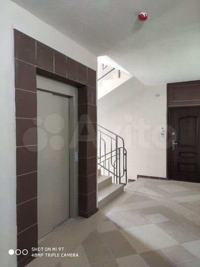 2-к. квартира, 74,4 м², 1/10 эт.