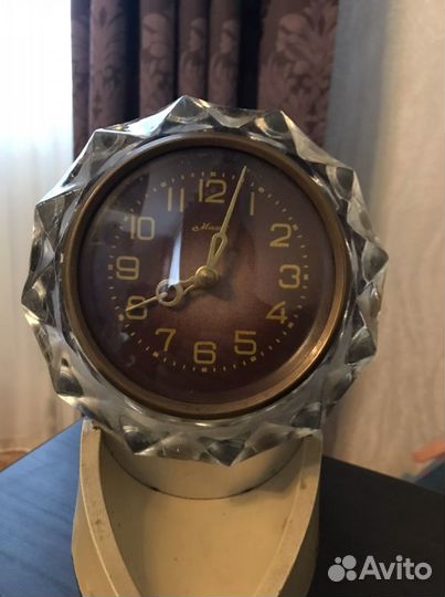 Настольные часы Молния СССР