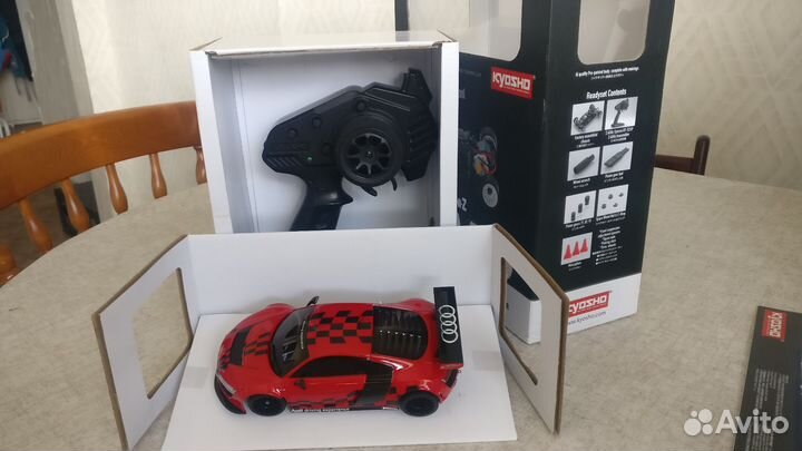 Машина радио kyosho Mini-Z