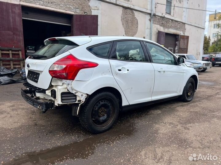 В разборе Ford Focus 3 2013 1.6 МКПП