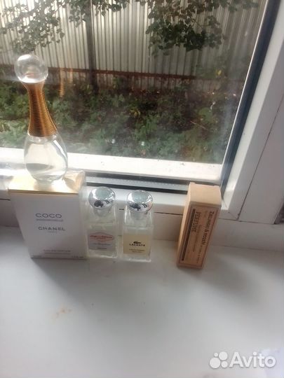 Духи женские Lacoste