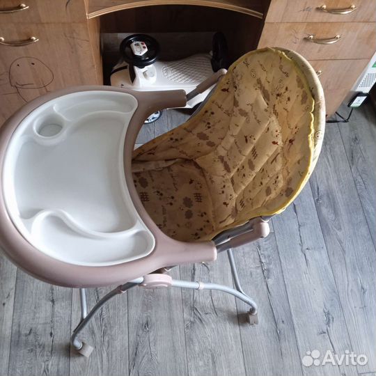 Стульчик для кормления