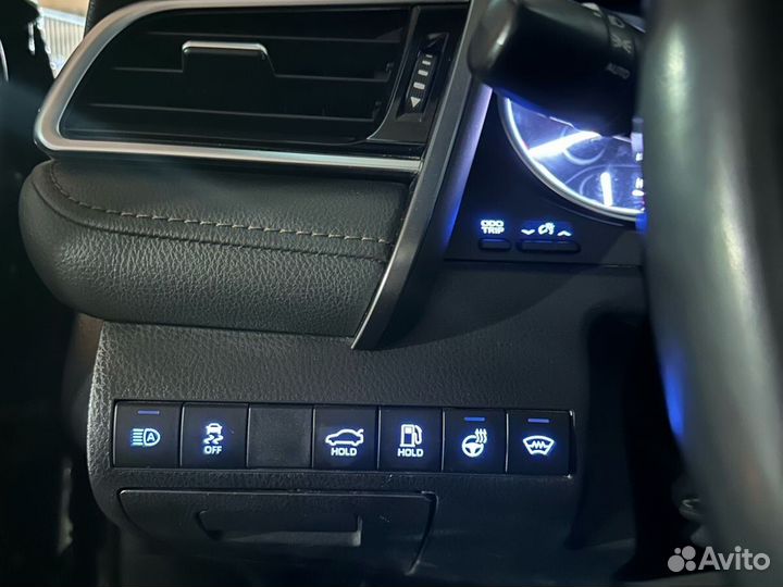 Toyota Camry 2.5 AT, 2020, 102 460 км