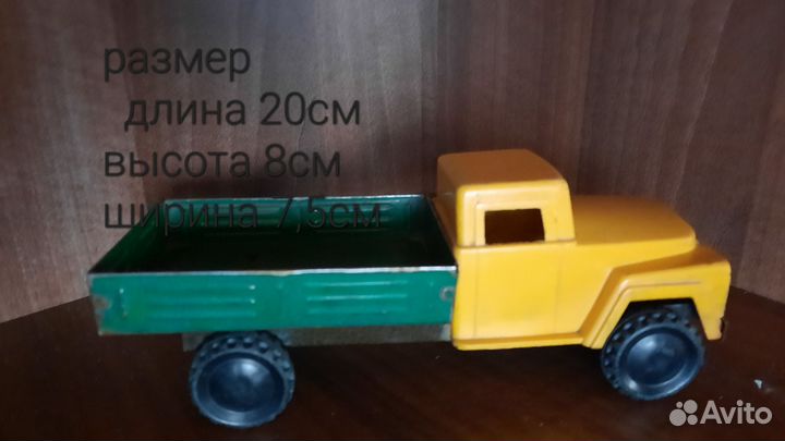 Модель ретро авто