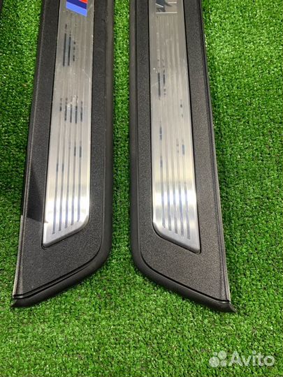 Накладки на внутренние порожки М Bmw 5 F10