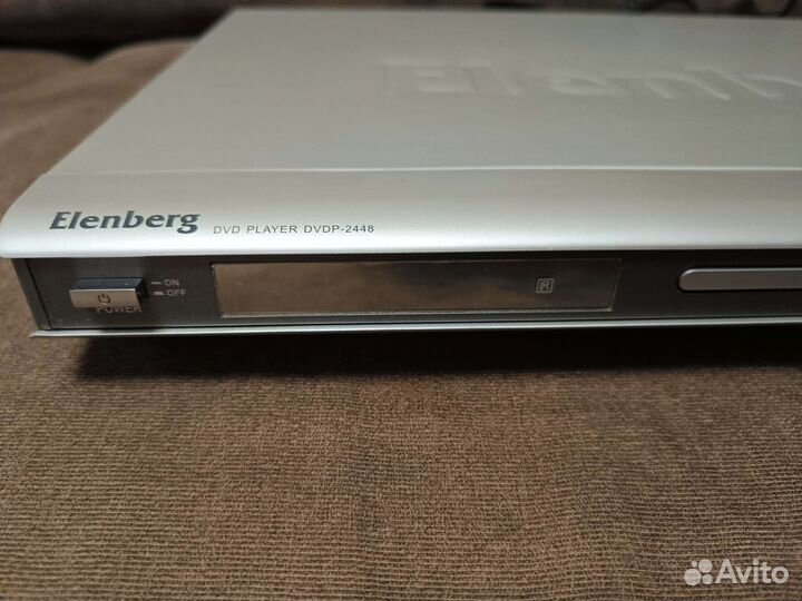 DVD плеер Elenberg