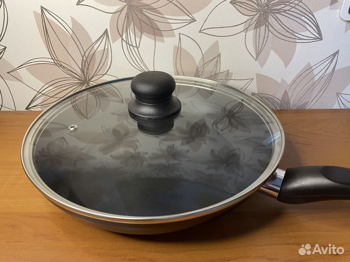 Сковорода новая