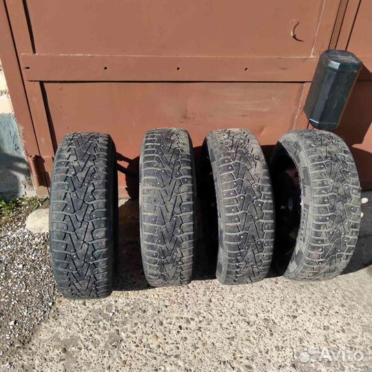 Pirelli Ice Zero 2 185/65 R15 92B