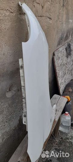 Крыло Пежо 206