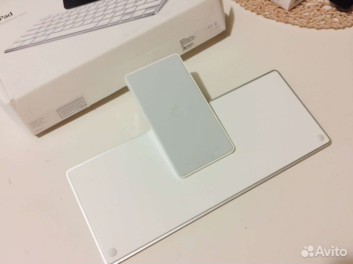 Док - станция iPad Keyboard Dock (клавиатура)