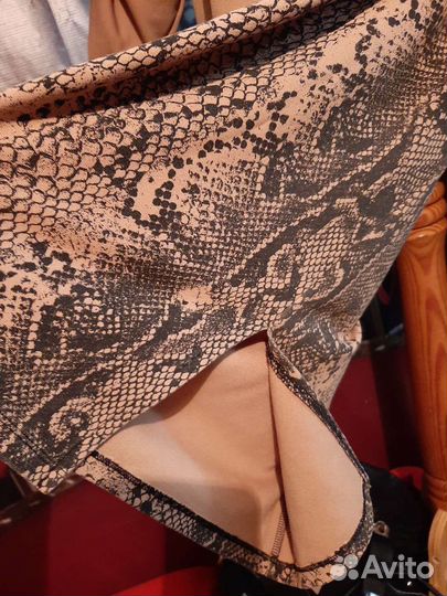 Шикарный комплект,кардиган,юбкаUK