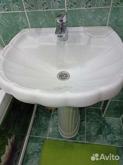 Раковина в ванную бу