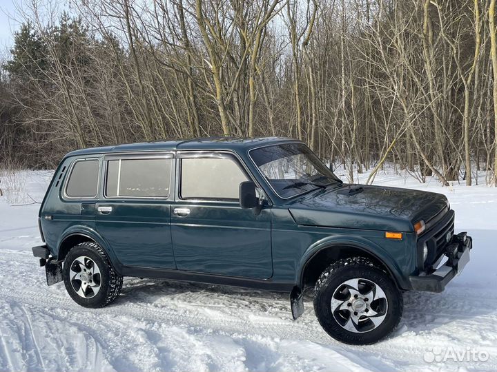 LADA 4x4 (Нива) 1.7 МТ, 1999, 125 000 км