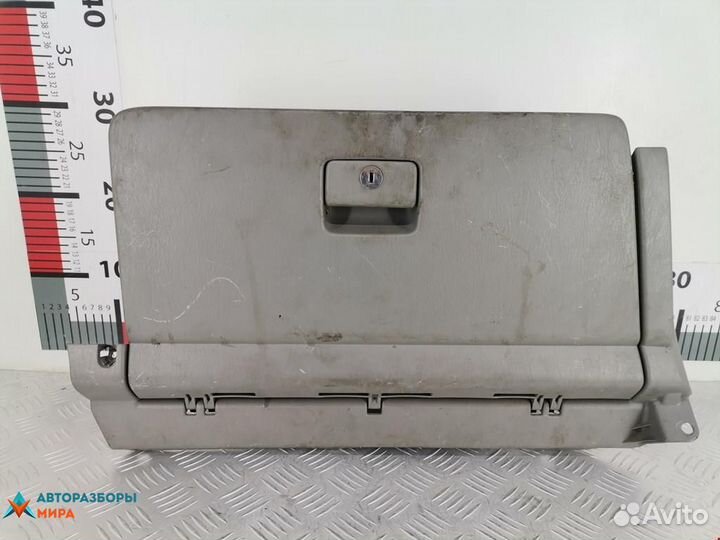 Бардачок Toyota Camry XV20 рест. 2002 5543333110