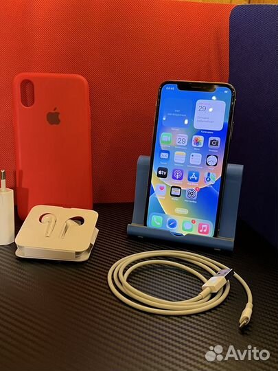 iPhone х 64gb