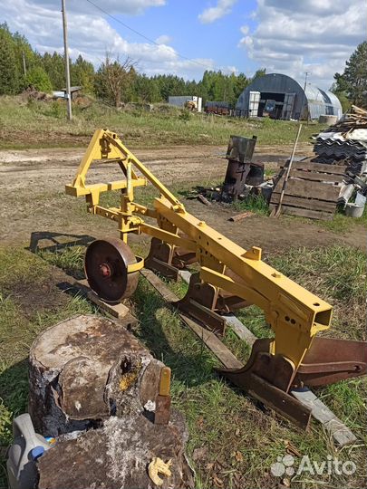 Продам плуг