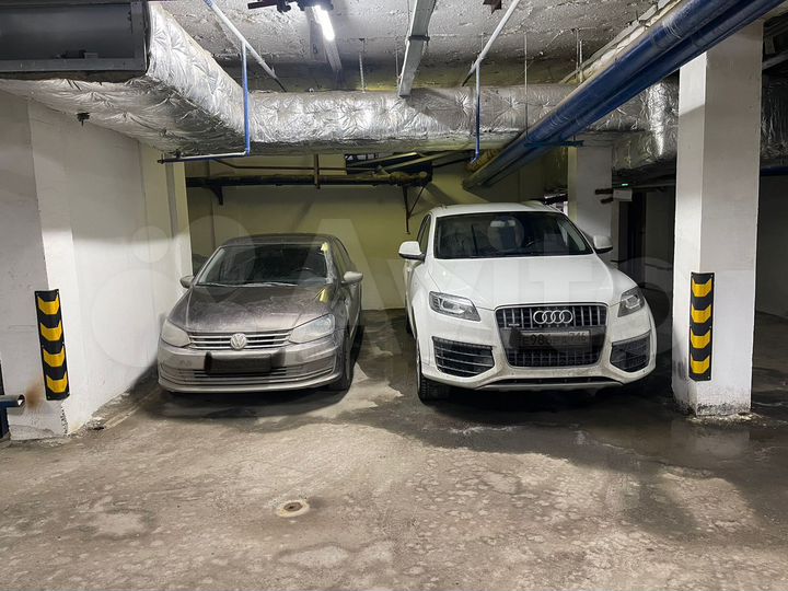 Машиноместо, 18 м²