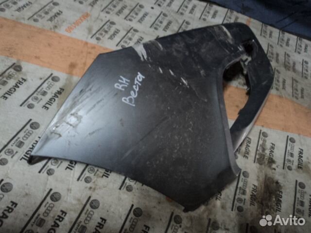 Накладка бампера передняя правая LADA Vesta cross