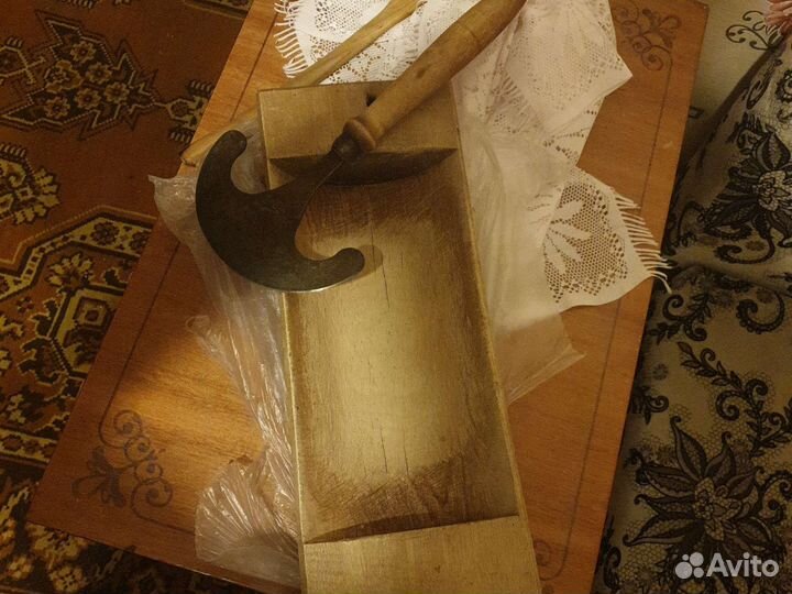 Корыто и сечка для рубки капусты