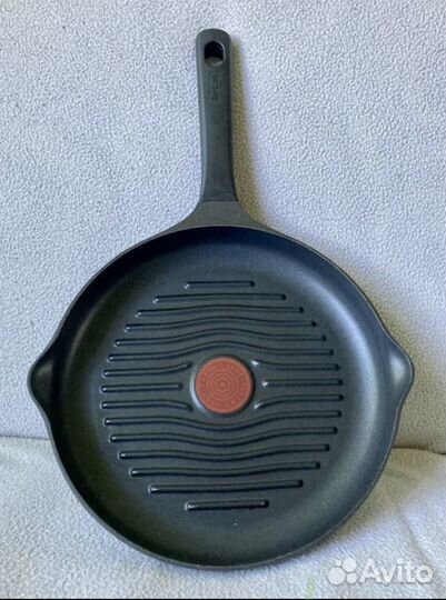 Качественная сковорода-гриль Tefal 26 см