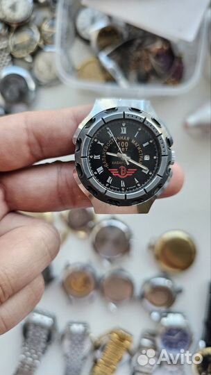 Наручные часы мужские на ходу