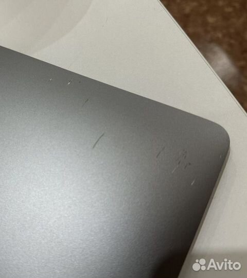 Macbook air 13 2018 retina