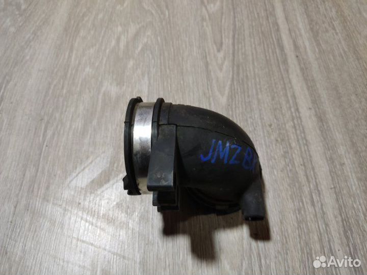 Патрубок воздушного фильтра Mazda 3 Bk хэтчбек