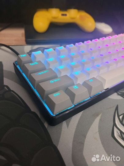 Клавиатура GK61