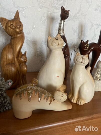 Статуэтка кошка