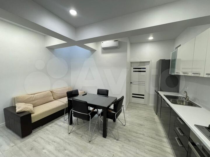 2-к. квартира, 42 м², 1/2 эт.