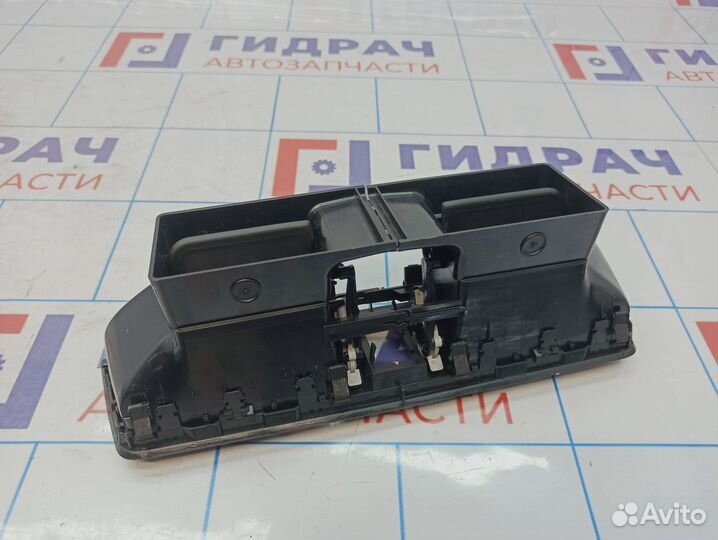 Дефлектор воздушный центральный Skoda Rapid (NH3)