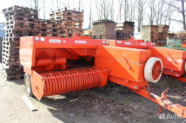 Пресс-подборщик Sipma Z224/1, 1998