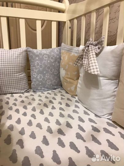 Бортики в кроватку