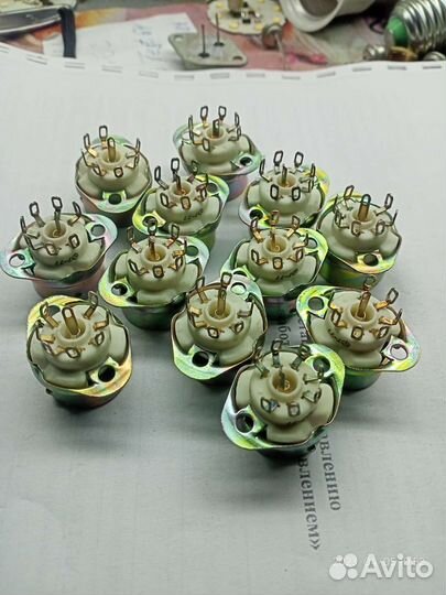 Гнёзда для радио лампы