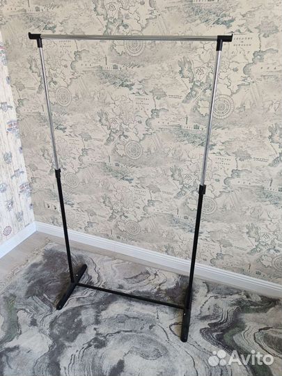 Вешалка напольная