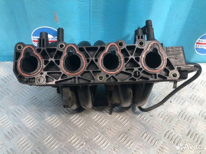 Коллектор впускной Renault Logan 1 K7M710 1.6