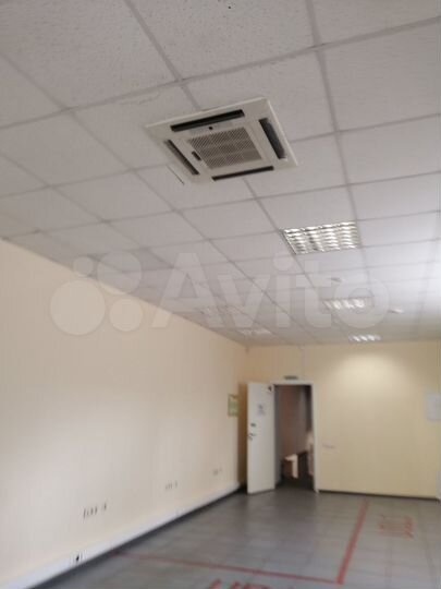 Торговое помещение, 86.7 м²