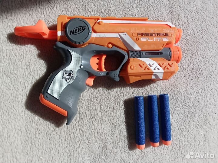 Пистолет Nerf