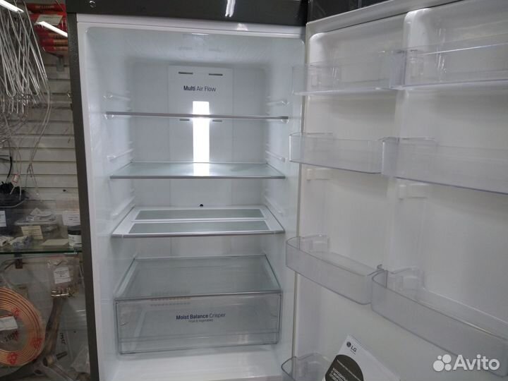 Холодильник LG с гарантией 5 мес