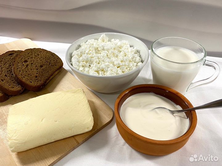 Домашнее молоко, сметана, творог, масло, мёд, яйца