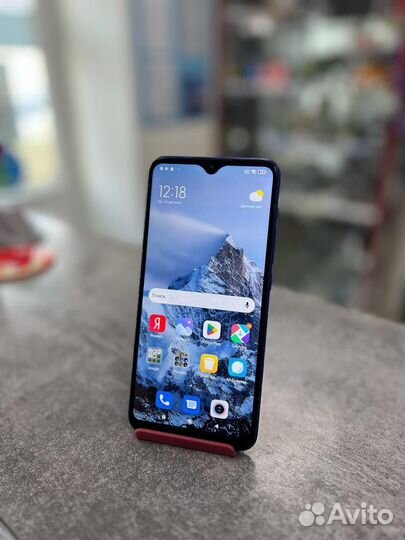 Телефон Redmi 9