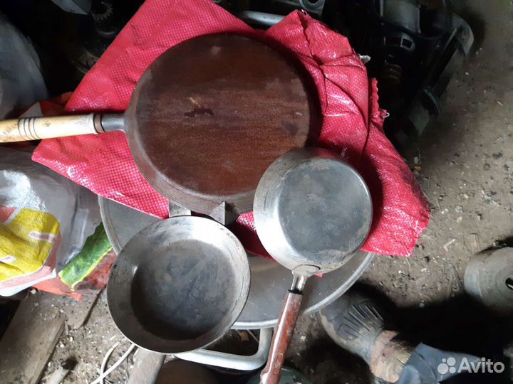 Сковородка чугун и нержавейка