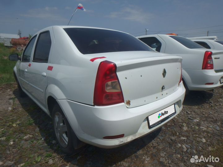 Renault Logan 1.6 МТ, 2014, 285 381 км